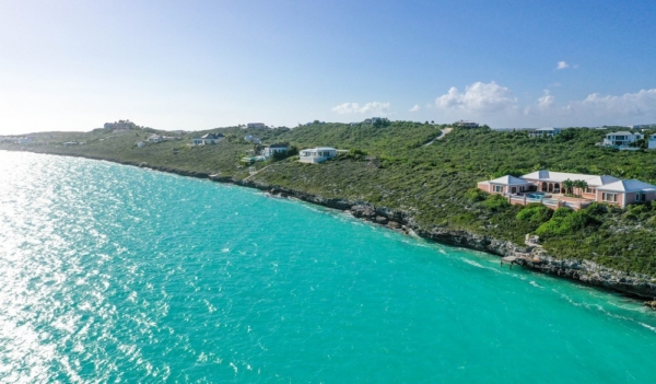 turtle-tail-turks-caicos-oceanfront-land-1