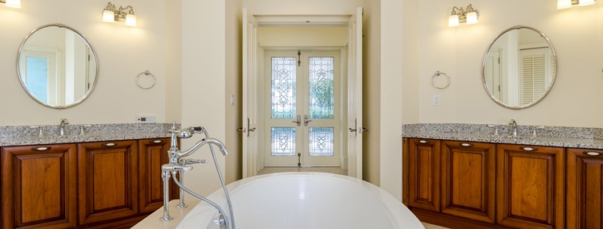 leeward-waterfront-estate-villa-penn-sawyer-luxury-real-estate-turks-caicos guest house view bathroom