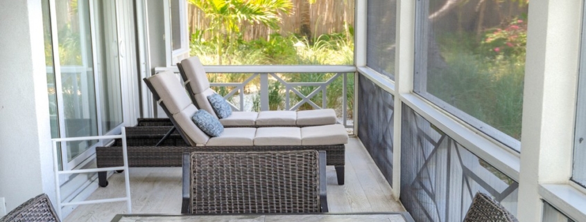 ocean-club-beachfront-condo-suite-1103 porch area furnishings