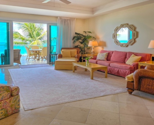 pinnacle-suite-303-3-bed-grace-bay-beachfront-condo living room view
