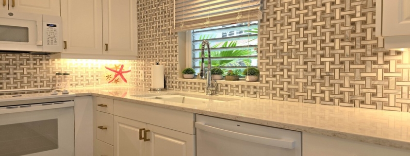 ocean-club-west-suite-511-one-bedroom-kitchen view mosaic marble backsplash