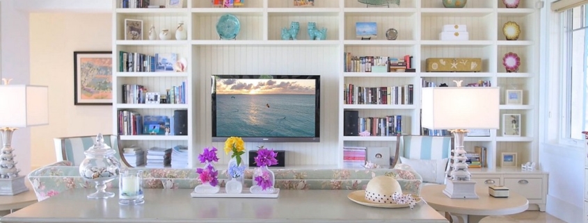 providenciales-oceanfront-home-chalk-sound living room