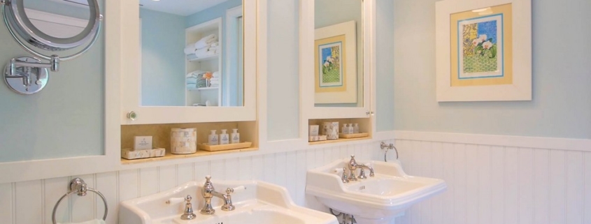 providenciales-oceanfront-home-chalk-sound ocean view primary bathroom