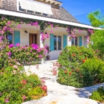 providenciales-oceanfront-home-chalk-sound front entrance