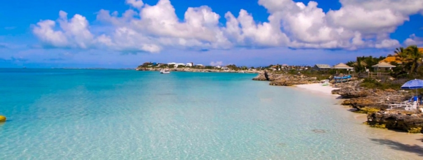 providenciales-oceanfront-home-chalk-sound water view from back