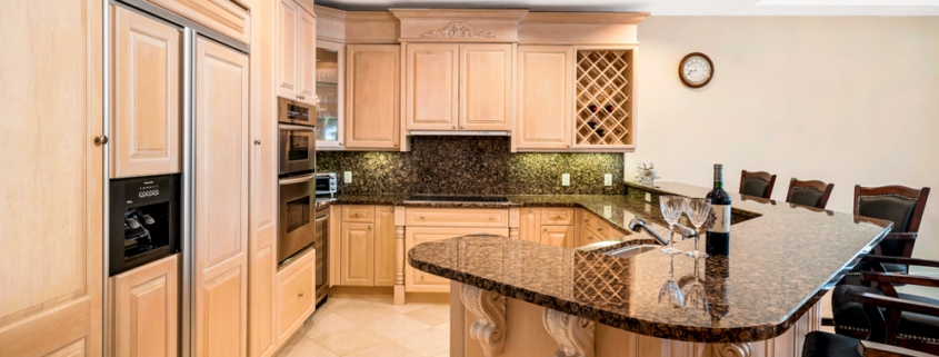 beachfront-residence-pinnacle-grace-bay-suite-307-kitchen