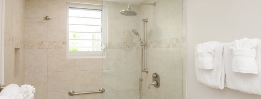 ocean-view-ocean-club-west- condo-suite-423-ensuite bathroom shower