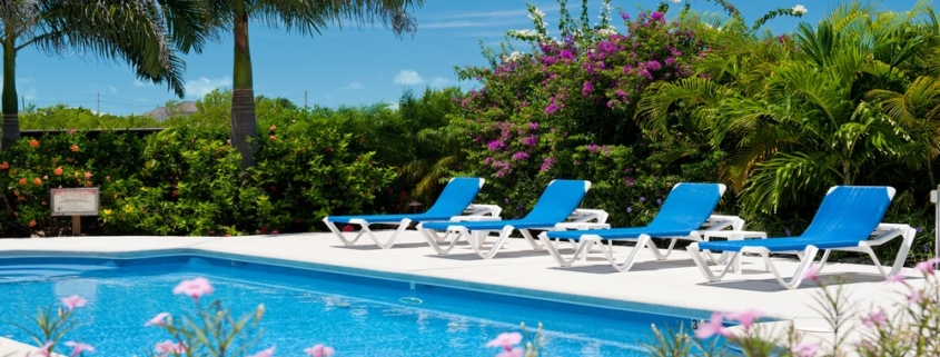 turks-caicos-grace-bay-townhome pool