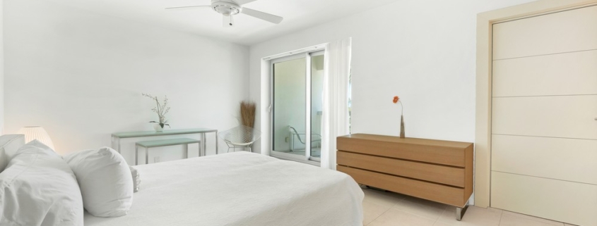 Le-Vele-suite-301-grace-bay-beachfront-condominium-second bedroom