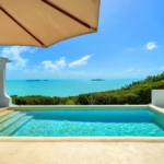 le-mer-turtle-tail-oceanfront-villa-pool