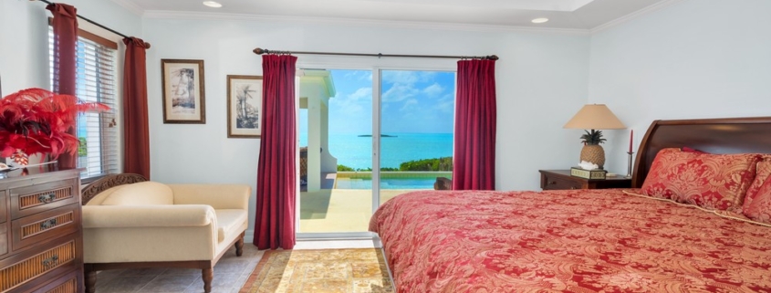 le-mer-turtle-tail-oceanfront-villa-second bedroom