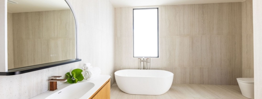 casa-verde-luxury-turks-caicos-canal-estate-ensuite bathroom