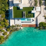 casa-verde-luxury-turks-caicos-canal-estate-onerhead drone view