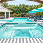 providenciales-oceanfront-villa-la-percha-chalk-sound-outdoorpool patio view