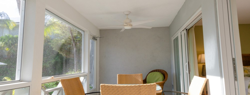 ocean-club-resort-junior-suite -grace-bay-beach-for-sale-10 ocean-club-resort-junior-suite-9107 screened porch