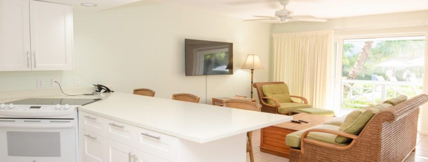 ocean-club-resort-junior-suite -grace-bay-beach-for-sale-6 ocean-club-resort-junior-suite-9107 entry to kitchen
