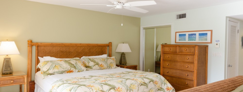 ocean-club-resort-junior-suite -grace-bay-beach-for-sale-7 ocean-club-resort-junior-suite-9107 bedroom and closet area